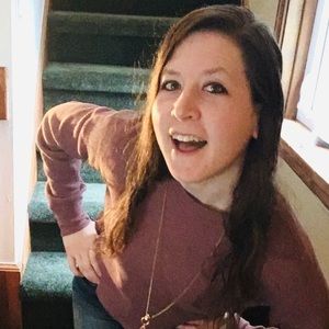 Meet your Posher, Amy